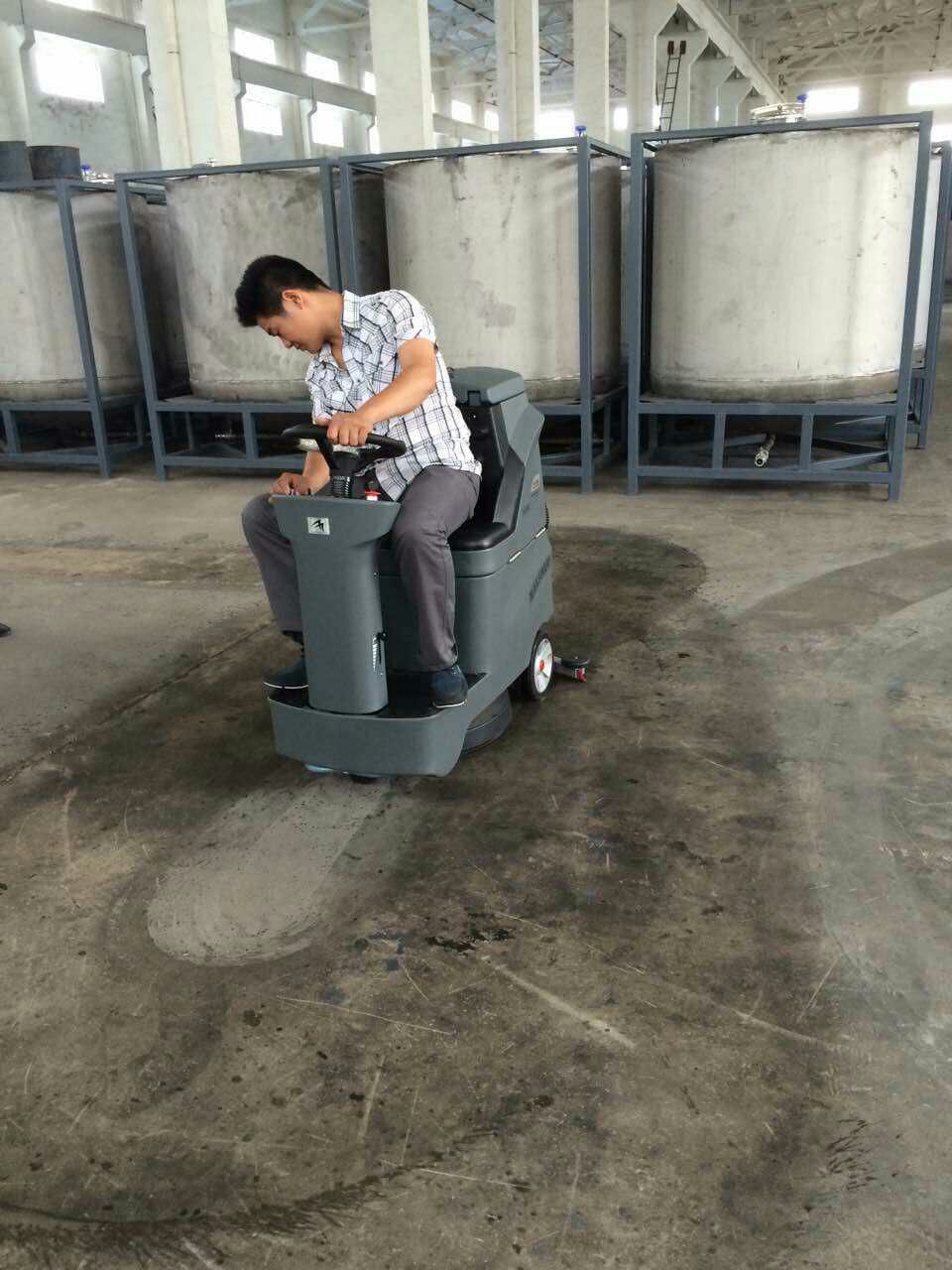 洗地機和掃地機等清潔設備在物業(yè)保潔市場(chǎng)的應用