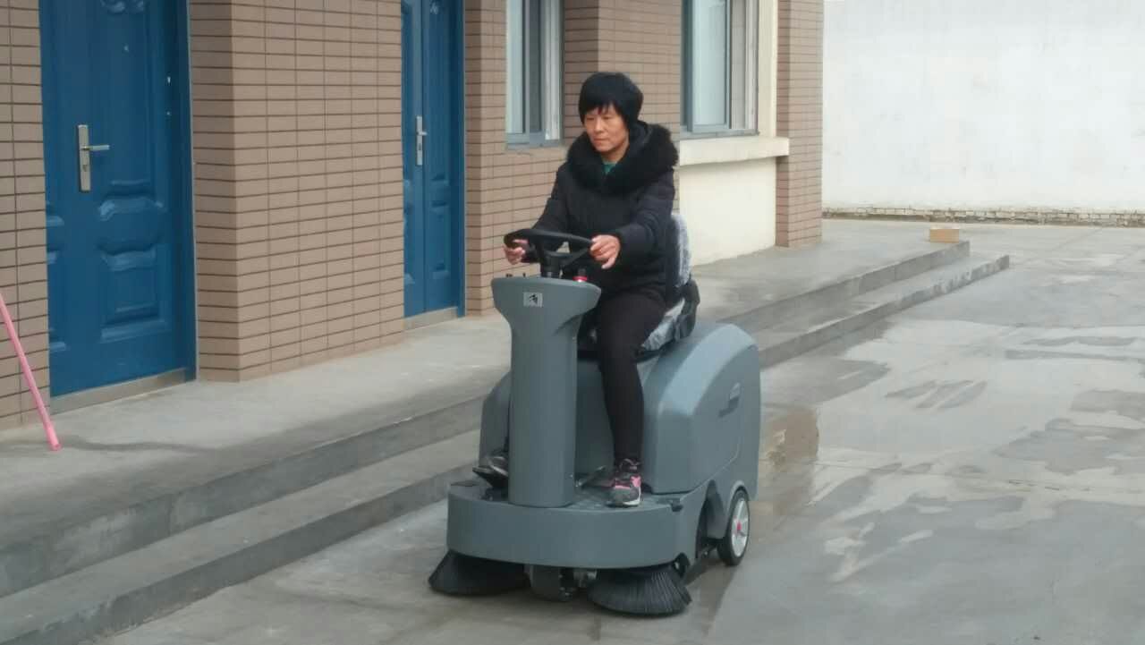高美掃地機對保潔行業(yè)需求的市場(chǎng)分析