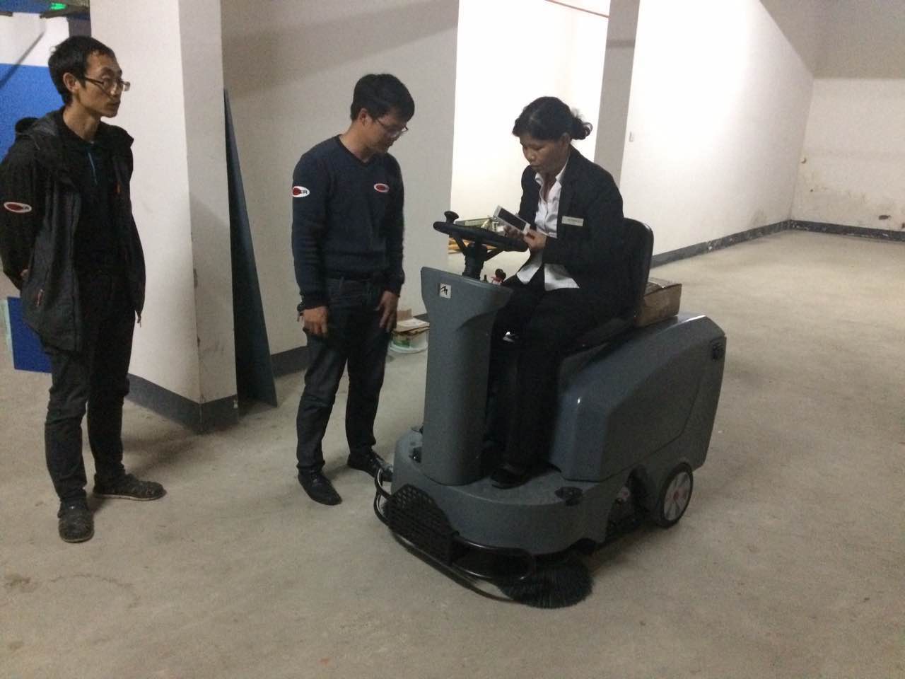清掃車(chē)為什么應用如此廣泛，它有什么優(yōu)勢?